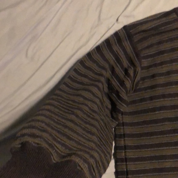 Medium men’s Armani sweater - Picture 3 of 5